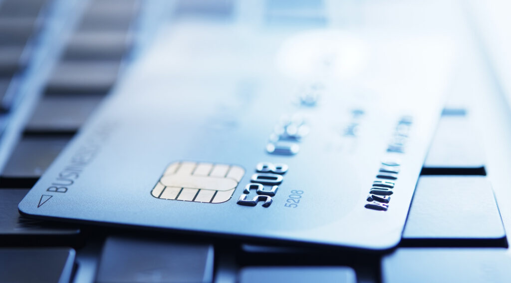 MMC-Blog-Exploring-the-many-benefits-of-B2B-E-Commerce-min2 img