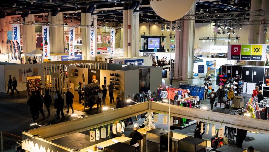 Trade-show1-e1590756478225 img